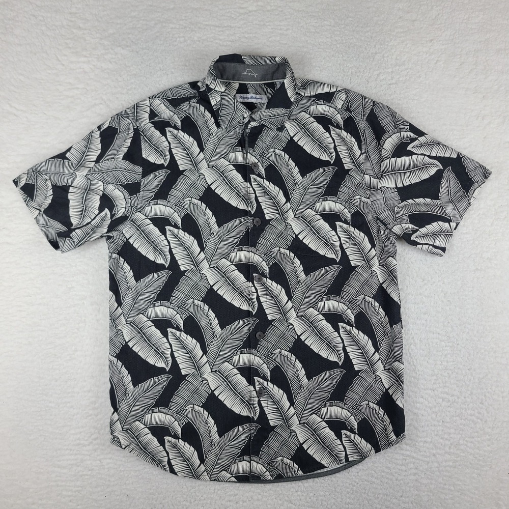 Tommy Bahama Shirt Mens Medium Black White Floral Island Zone Hawaiian Button Up